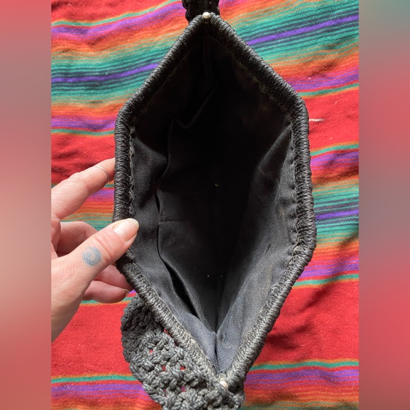 Vintage 1960’s Black Macrame Cord Shoulder Bag Purse! Excellent Condition! - Picture 5 of 10